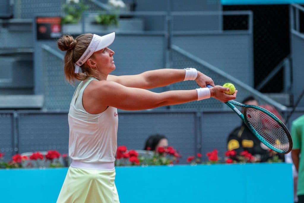 Beatriz Haddad Maia vs Marie Bouzkova Prediction, Picks, Odds, H2H, Stats - 8/7/24