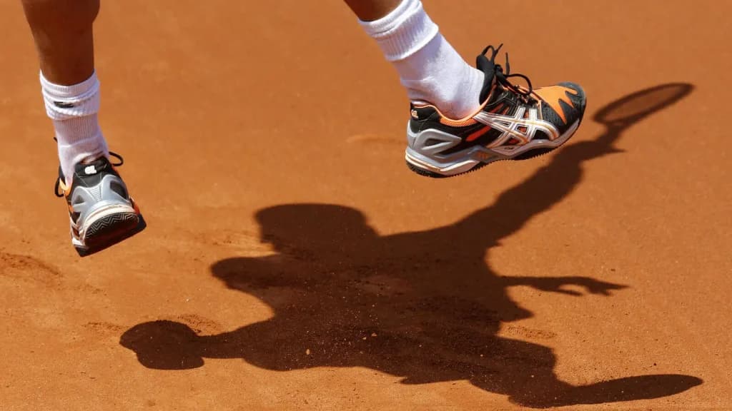 Hungarian Dominates: Zsombor Piros vs Zachary Svajda Prediction, Picks, Odds, H2H, 5/21/24